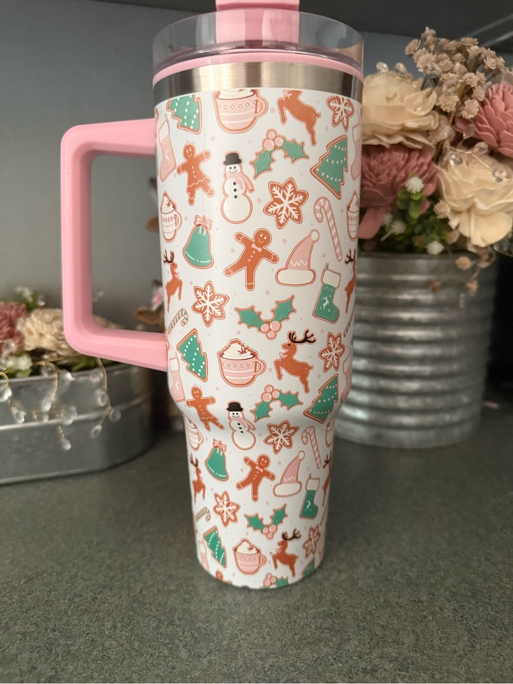 Pink Holiday Pattern Insulated Travel Mug